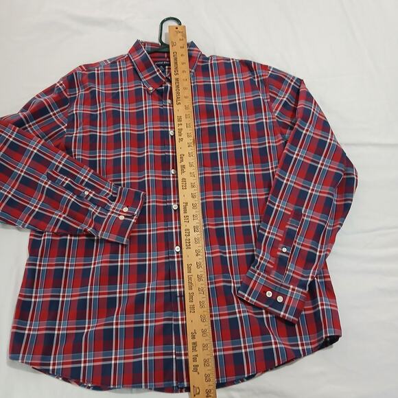 Lands' End XL Traditional Fit Red/Blue plaid Long-Sleeved Button-Down Shirt - Picture 7 of 12
